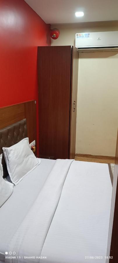 Hotel A Suites Мумбаи Экстерьер фото